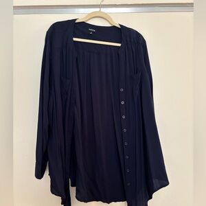 Torrid size 2 lightweight button down shirt